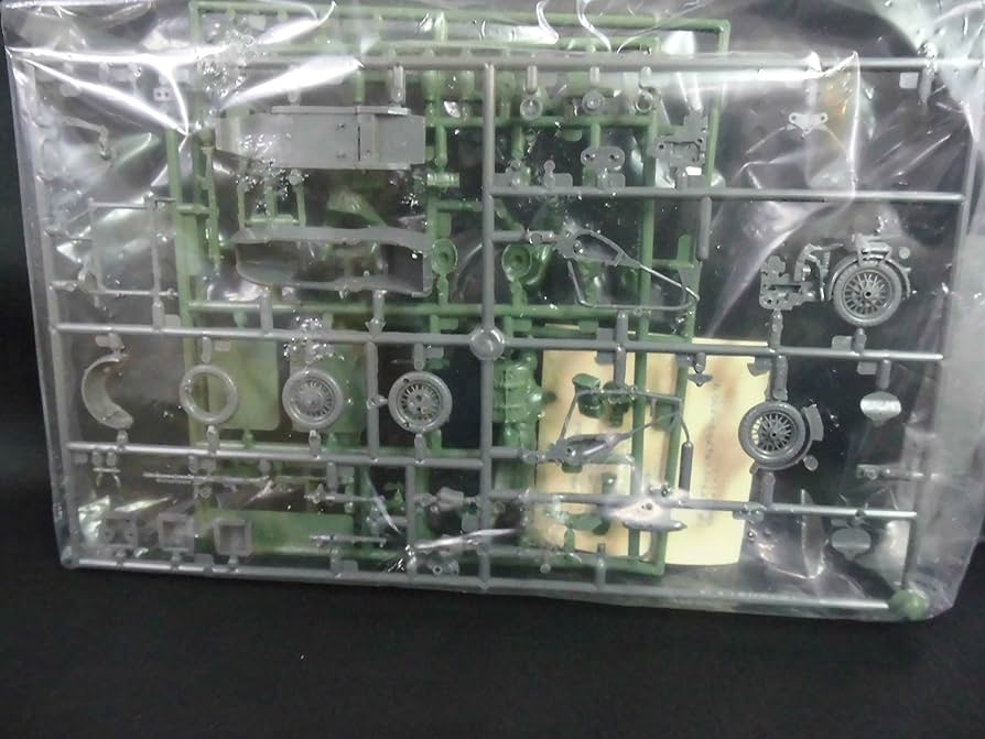 TOMさま　確認 タミヤ 1/35 R75 with Sidecar Amazon.co.jp: タミヤ 1/35 ミリタリーミニチュアシリーズ No.16